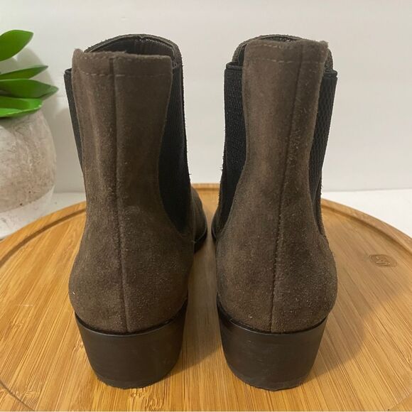 Karl Lagerfeld Mirla Brown Suede Chelsea Boot Women 6.5 Minimalist Bootie Chic - Picture 4 of 9